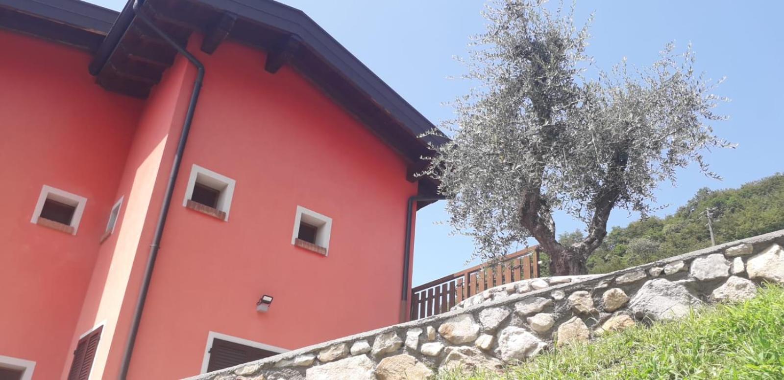 Agriturismo Cascina Lert Marone Exterior foto
